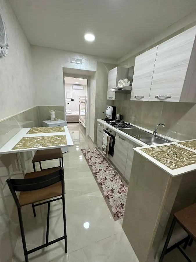Chloehouse Apartment Naples